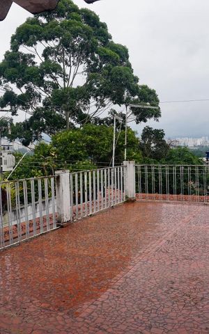 Casa à venda com 181m², 3 quartos e 2 vagasVaranda da Lavanderia