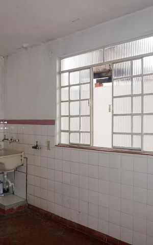 Casa à venda com 181m², 3 quartos e 2 vagasLavanderia