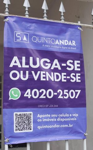 Casa à venda com 181m², 3 quartos e 2 vagasFachada