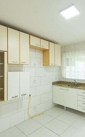 Casa à venda com 135m², 3 quartos e 1 vaga Casa à venda com 135m², 3 quartos e 1 vagaCozinha