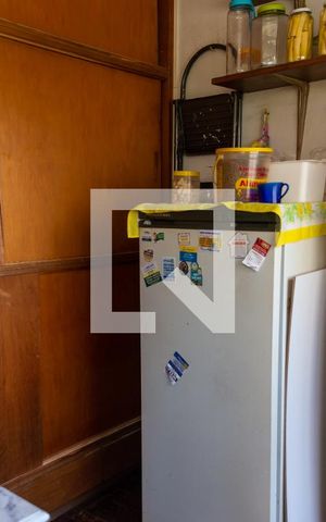 Apartamento à venda com 98m², 3 quartos e sem vaga Apartamento à venda com 98m², 3 quartos e sem vagaCozinha e Área de Serviço