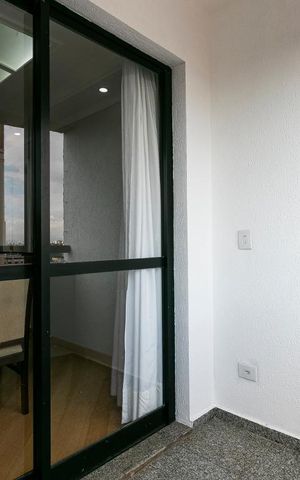 Apartamento à venda com 120m², 2 quartos e 2 vagasSala de Refeições - Varanda