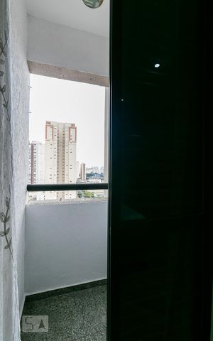 Apartamento à venda com 120m², 2 quartos e 2 vagasSuíte 2 - Varanda