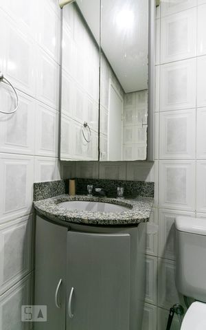 Apartamento à venda com 120m², 2 quartos e 2 vagasSuíte 2 - Banheiro 3