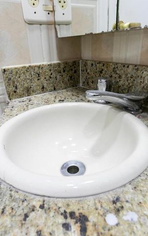 Apartamento à venda com 120m², 2 quartos e 2 vagasBanheiro da Suíte 2