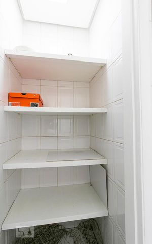 Apartamento à venda com 120m², 2 quartos e 2 vagasÁrea de Serviço - Dispensa