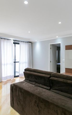 Apartamento à venda com 120m², 2 quartos e 2 vagasSala