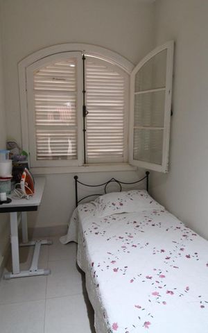 Casa à venda com 800m², 4 quartos e 6 vagasQuarto de Serviço
