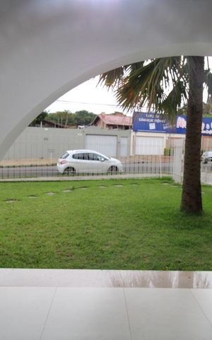 Casa à venda com 800m², 4 quartos e 6 vagasVista 1 da Sala