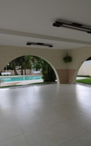 Casa à venda com 800m², 4 quartos e 6 vagasSalão de Festas