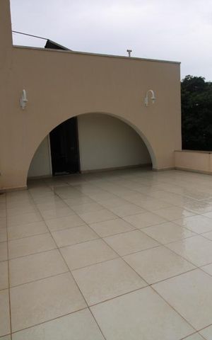 Casa à venda com 800m², 4 quartos e 6 vagasTerraço