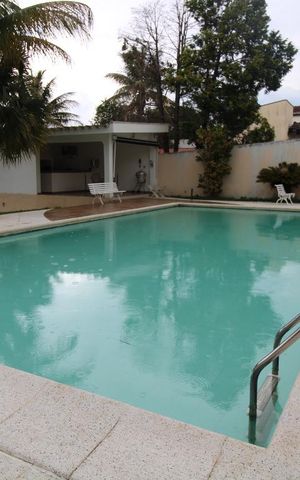 Casa à venda com 800m², 4 quartos e 6 vagasPiscina