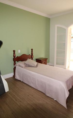 Casa à venda com 800m², 4 quartos e 6 vagasQuarto 3