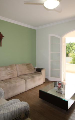 Casa à venda com 800m², 4 quartos e 6 vagasAntesala do Quarto 4