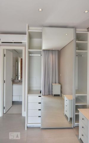 Apartamento para alugar com 41m², 1 quarto e 1 vagasuíte
