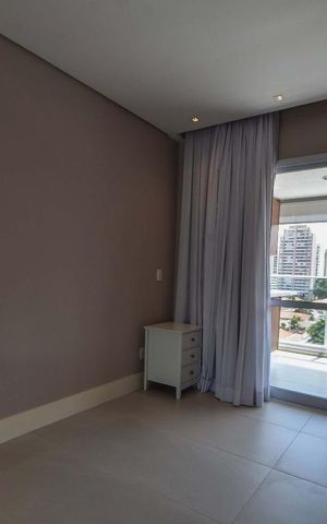 Apartamento para alugar com 41m², 1 quarto e 1 vagasuíte
