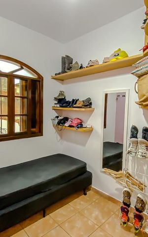 Casa à venda com 200m², 4 quartos e 2 vagasQuarto 2
