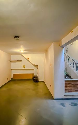 Casa à venda com 200m², 4 quartos e 2 vagasGaragem