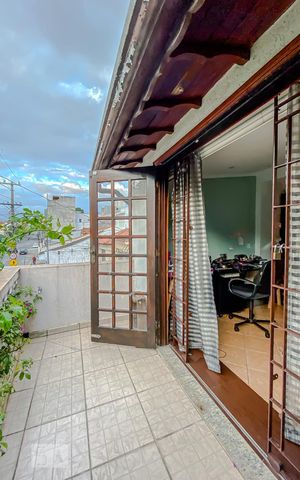 Casa à venda com 200m², 4 quartos e 2 vagasVaranda da Sala