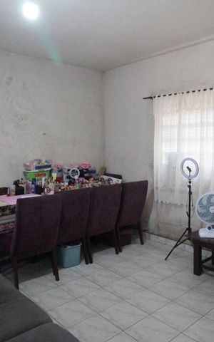 Casa à venda com 250m², 7 quartos e 4 vagasSala 2