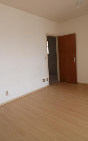 Apartamento para alugar com 93m², 3 quartos e 1 vagaSala