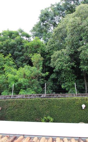 Casa de condomínio à venda com 400m², 3 quartos e 4 vagasVista do Quarto 3 (suíte)