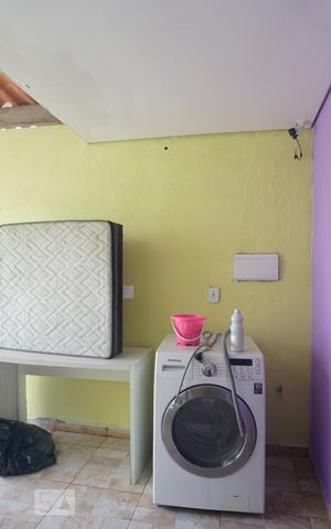 Casa à venda com 340m², 3 quartos e 2 vagasLavanderia