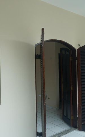 Casa à venda com 340m², 3 quartos e 2 vagasVaranda do Quarto 1