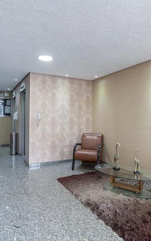 Apartamento à venda com 60m², 2 quartos e 1 vagaHall de entrada do bloco