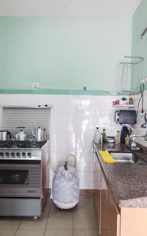 Casa à venda com 150m², 2 quartos e 2 vagasCozinha