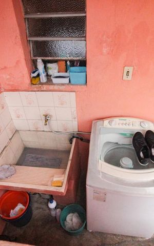 Casa à venda com 150m², 2 quartos e 2 vagasÁrea de Serviço