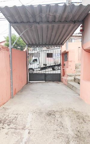Casa à venda com 150m², 2 quartos e 2 vagasGaragem