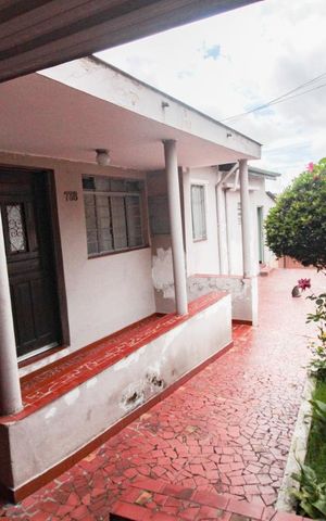 Casa à venda com 150m², 2 quartos e 2 vagasGaragem