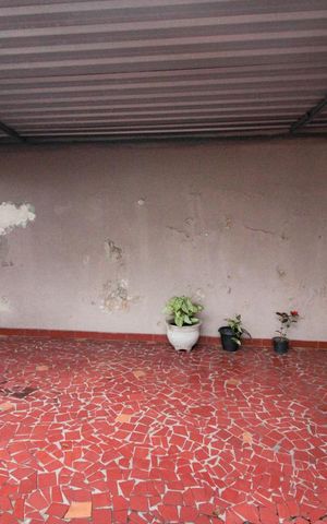 Casa à venda com 150m², 2 quartos e 2 vagasGaragem