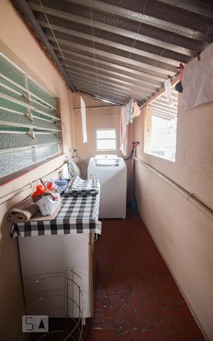 Casa à venda com 150m², 2 quartos e 2 vagasÁrea de Serviço