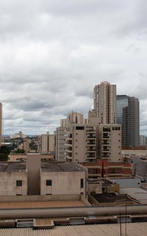 Apartamento para alugar com 113m², 3 quartos e 2 vagas Apartamento para alugar com 113m², 3 quartos e 2 vagasVista da Área de serviço