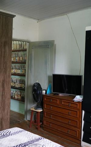 Casa à venda com 450m², 2 quartos e 4 vagasQuarto 2
