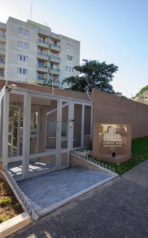 Apartamento à venda com 75m², 3 quartos e 1 vagaFachada do Condomínio
