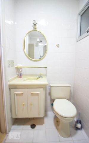 Apartamento à venda com 75m², 3 quartos e 1 vagaBanheiro Social