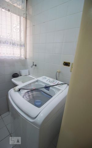 Apartamento à venda com 75m², 3 quartos e 1 vagaÁrea de Serviço