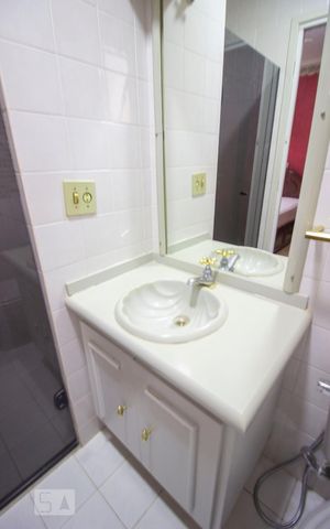 Apartamento à venda com 75m², 3 quartos e 1 vagaBanheiro da Suíte