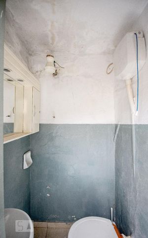 Casa à venda com 300m², 4 quartos e 1 vagaBanheiro de Serviço