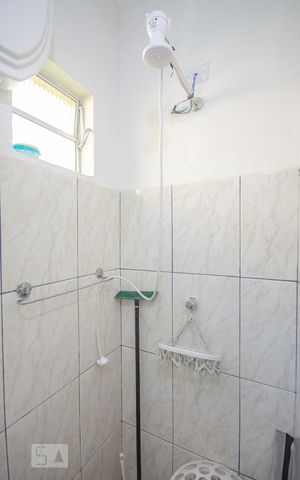 Casa à venda com 300m², 4 quartos e 1 vagaBanheiro 1