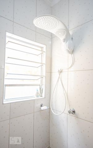 Casa à venda com 300m², 4 quartos e 1 vagaBanheiro 2