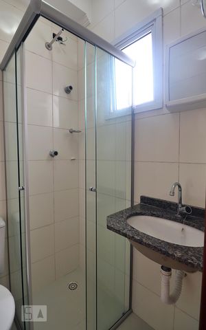Apartamento para alugar com 57m², 2 quartos e 1 vagaBanheiro