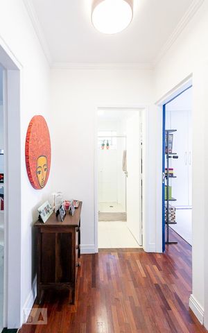 Apartamento para alugar com 70m², 2 quartos e 1 vaga Apartamento para alugar com 70m², 2 quartos e 1 vagaCorredor