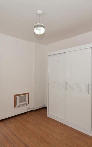 Apartamento à venda com 60m², 1 quarto e 1 vagaQuarto
