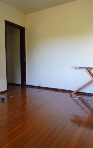 Casa à venda com 380m², 4 quartos e 2 vagasQuarto 4