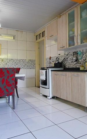 Casa à venda com 380m², 4 quartos e 2 vagasCozinha
