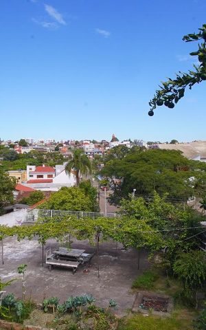 Casa à venda com 380m², 4 quartos e 2 vagasQuarto 1 - Vista